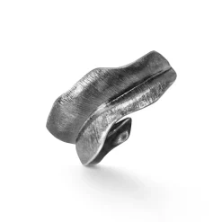 OLE LYNGGAARD COPENHAGEN Ringer>Ring, Leaves medium oksidert sølv