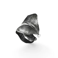 OLE LYNGGAARD COPENHAGEN Ringer>Ring, Leaves stor oksidert sølv